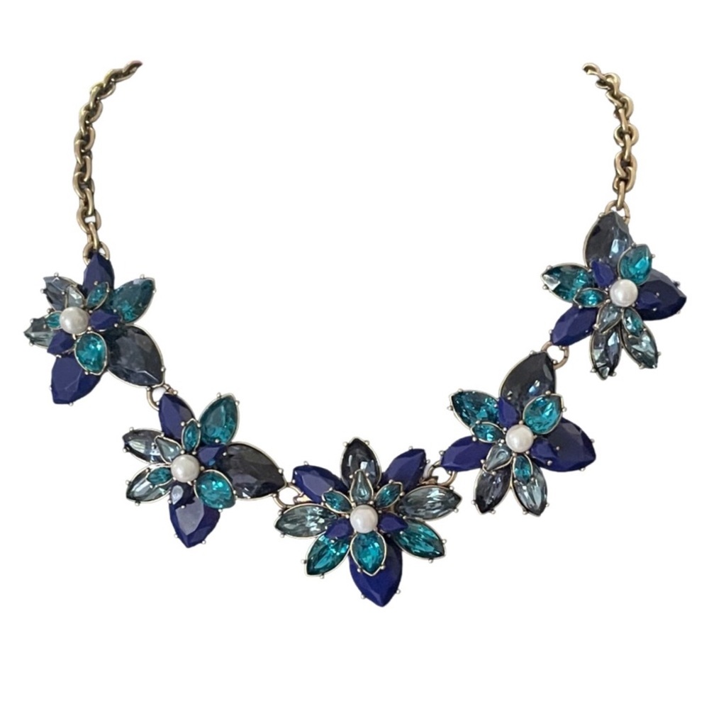 J. Crew Winter Blue Floral Snowflake Necklace Crystal Gem - Picture 1 of 11